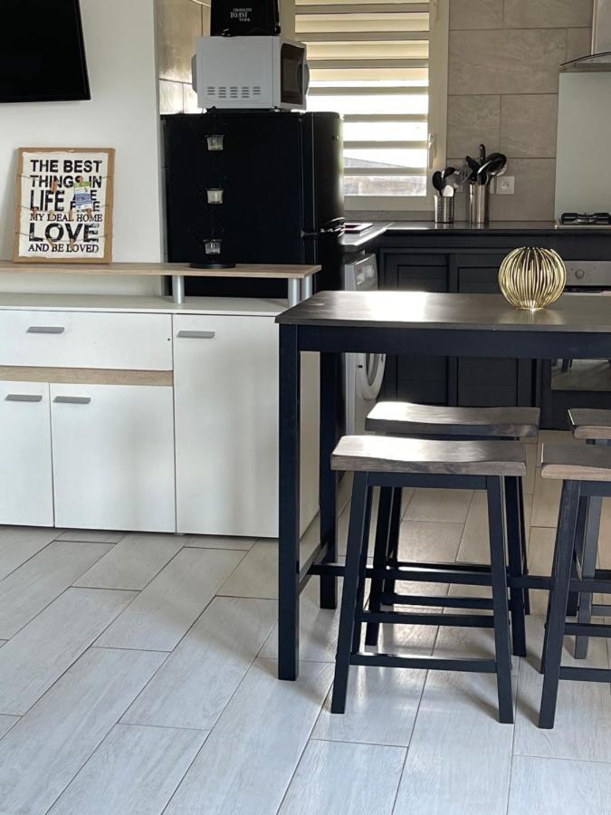 La Cas'A Olivette Apartment Trois Bassins Luaran gambar
